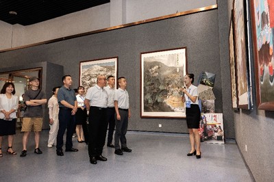 四川省文化和旅游廳 以展覽展示為媒，繪就文旅融合新畫卷